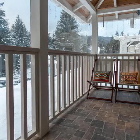 Freeman - цілий триповерховий будинок з альтанкою та грилем для 10гостей Alpstuga *