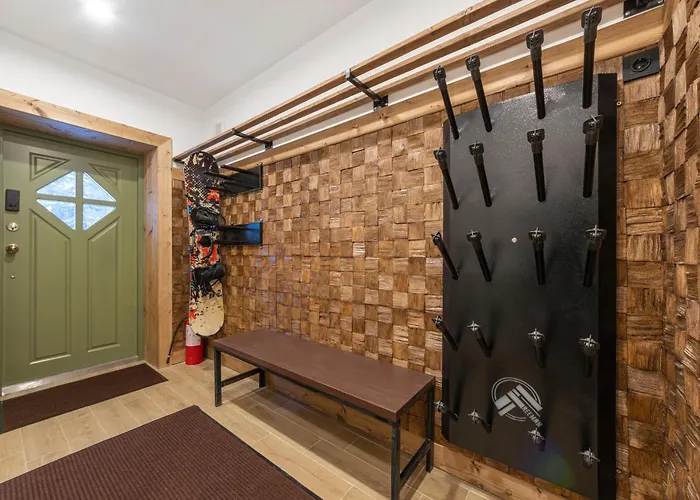 Chalet Freeman-3 триповерховий будинок для 10гостей Bukovel