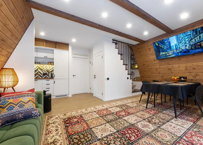 Chalet Freeman-3 триповерховий будинок для 10гостей *