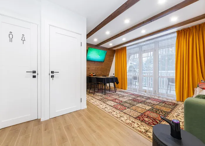 Chalet Freeman-3 триповерховий будинок для 10гостей Bukovel