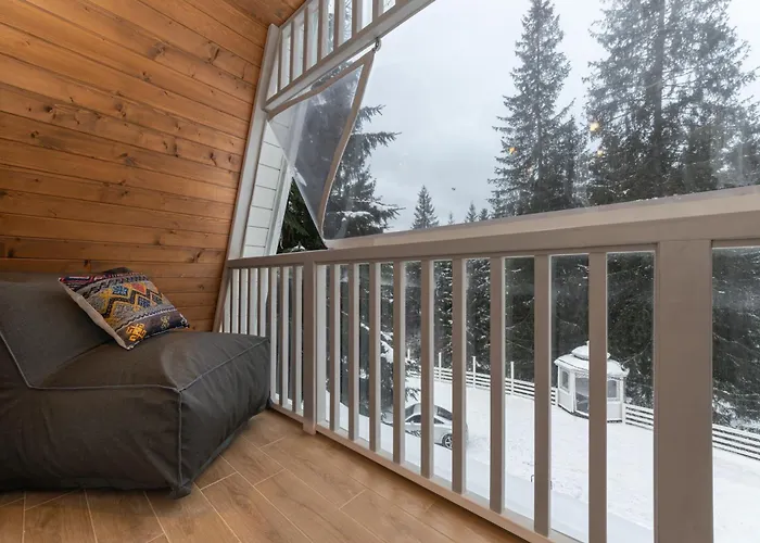 Freeman-3 триповерховий будинок для 10гостей Chalet Bukovel