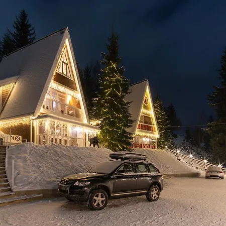 Alpstuga Freeman-3 весь триповерховий для 10гостей Bukovel
